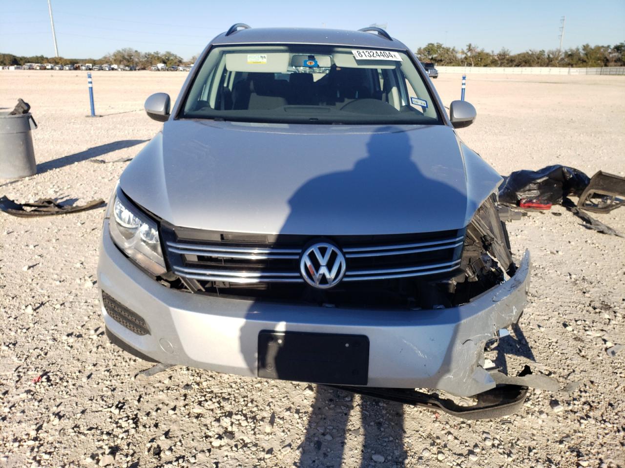 Lot #3029613097 2018 VOLKSWAGEN TIGUAN LIM