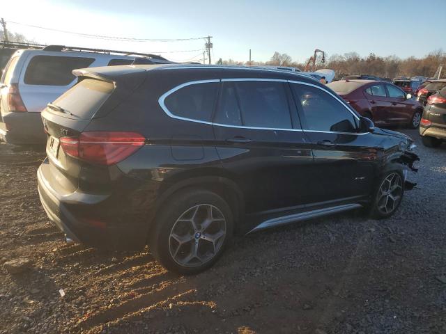 VIN WBXHT3C35J5K30495 2018 BMW X1 no.3