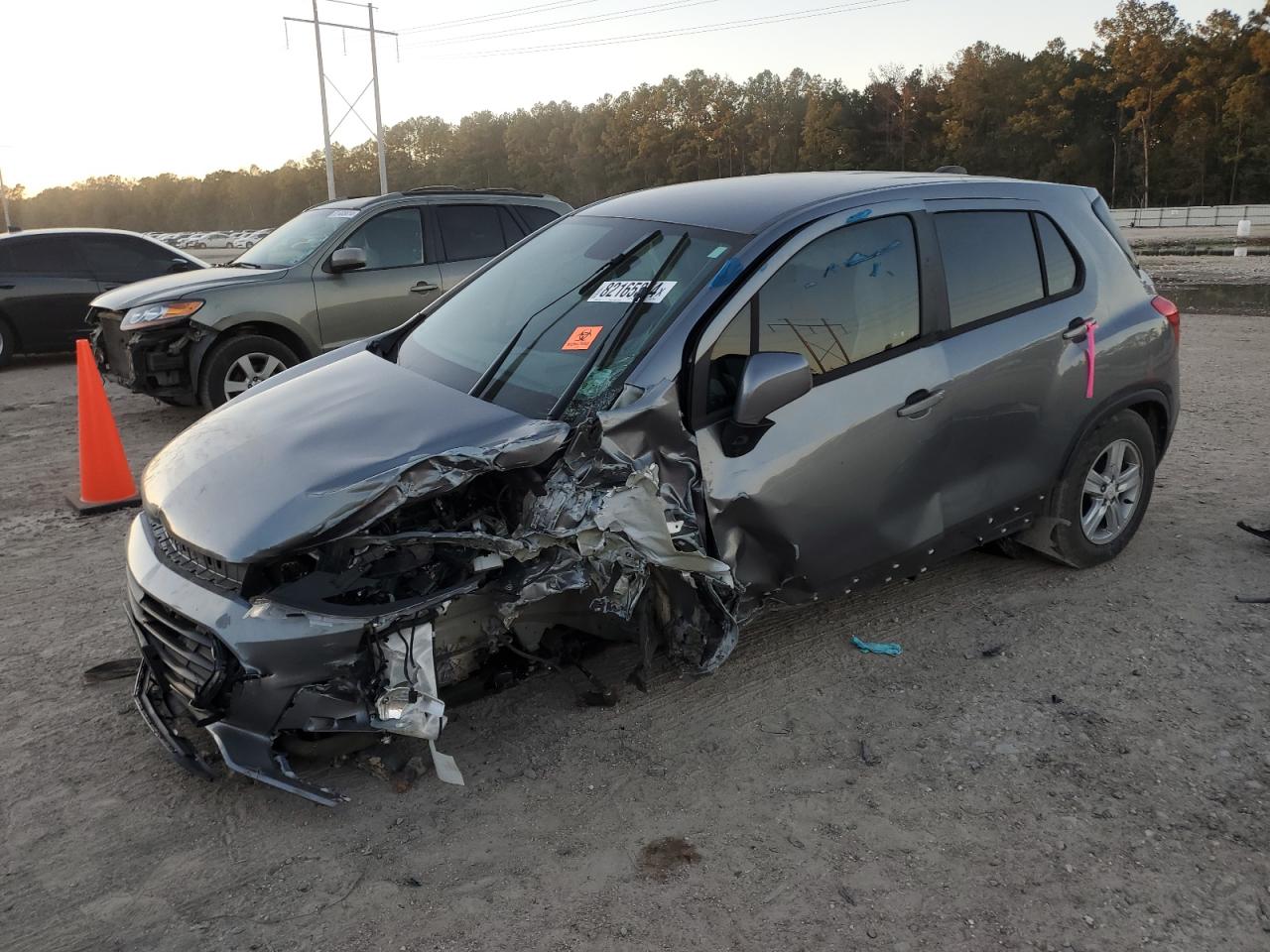 Lot #2996581686 2020 CHEVROLET TRAX LS