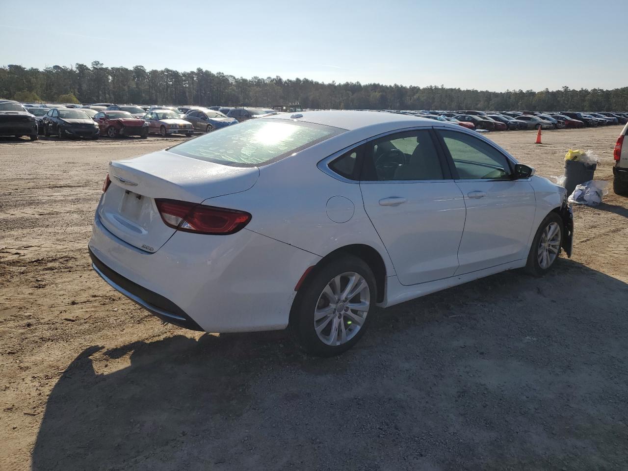 Lot #2991526882 2015 CHRYSLER 200 LIMITE