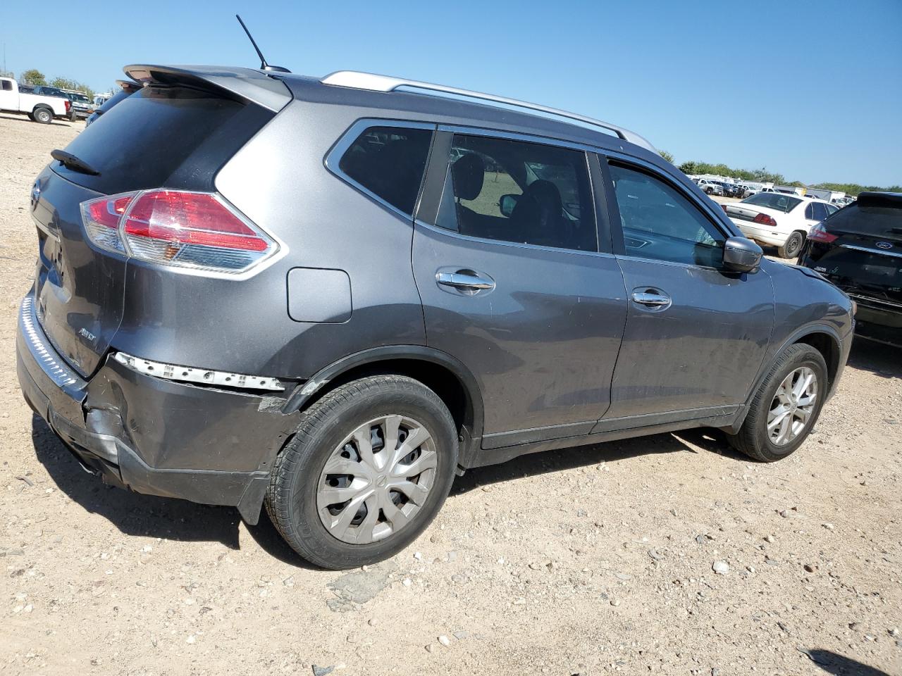 Lot #3048730779 2016 NISSAN ROGUE S