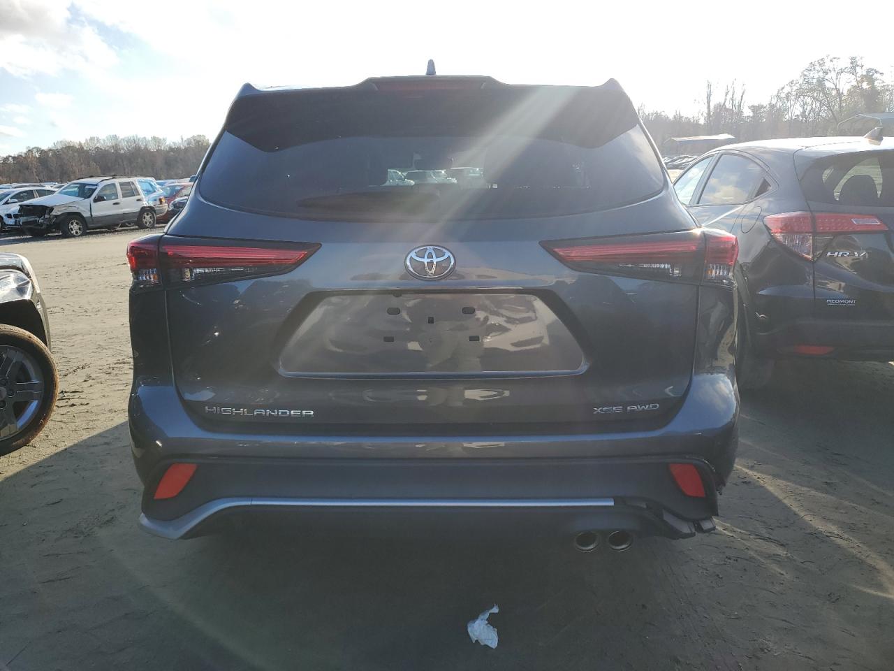 Lot #2991717044 2022 TOYOTA HIGHLANDER