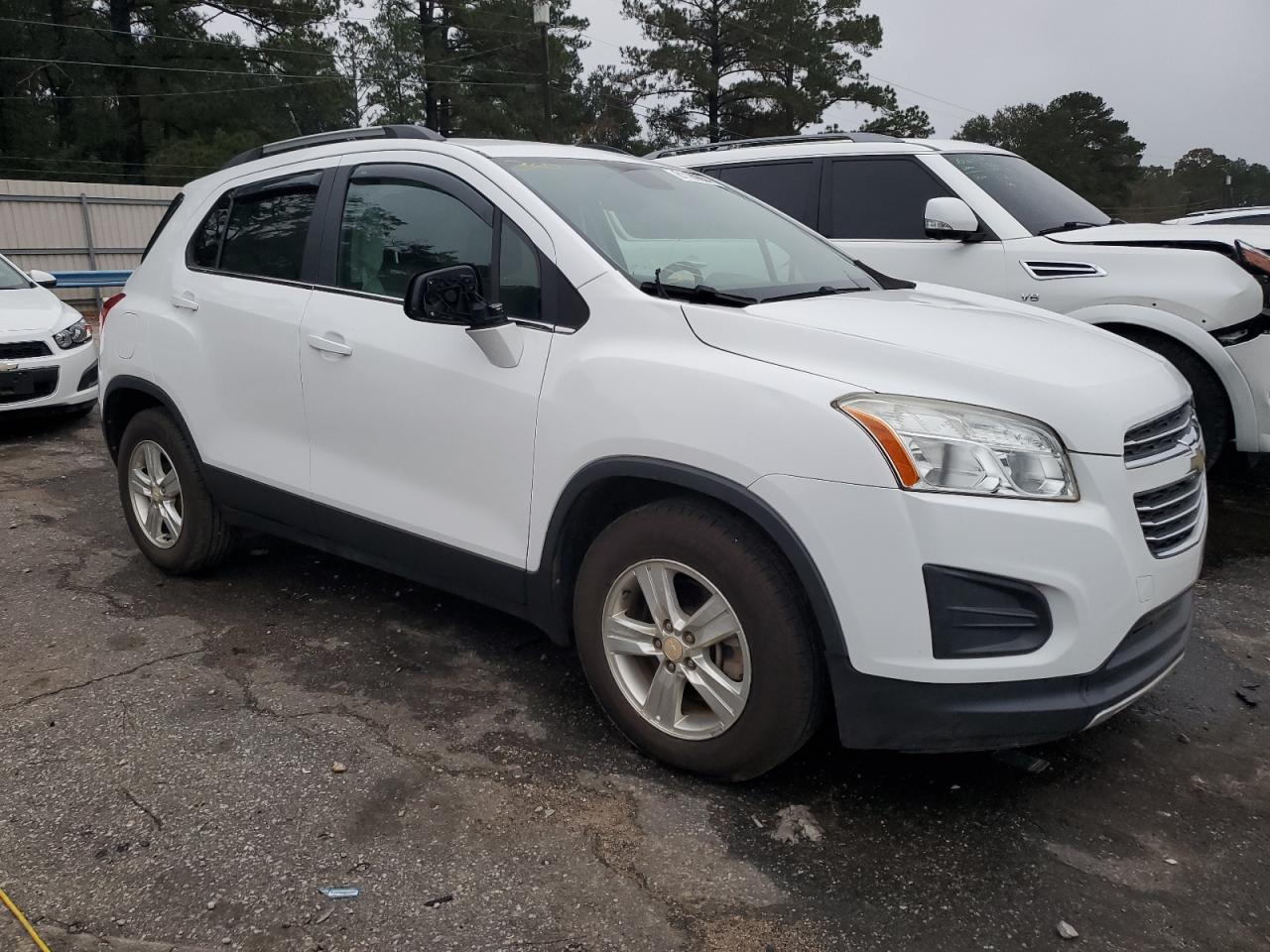 Lot #3009134257 2016 CHEVROLET TRAX 1LT