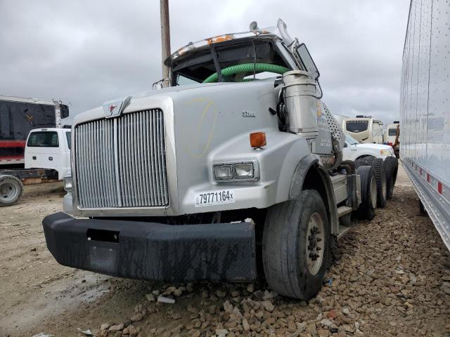 WESTERN STAR/AUTO CAR CONVENTION 2017 white gliders gas 5KKXAM008HPJF6089 photo #3