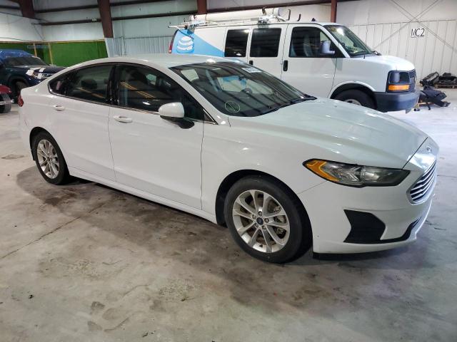 VIN 3FA6P0HD1KR247131 2019 Ford Fusion, SE no.4