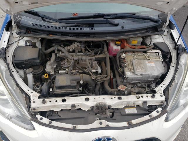 VIN JTDKDTB31G1121971 2016 Toyota Prius no.11