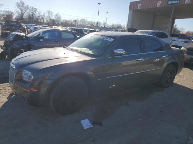 Global Auto Auctions: 2010 CHRYSLER 300 TOURIN