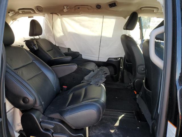 2018 TOYOTA SIENNA SE 5TDXZ3DC4JS952833