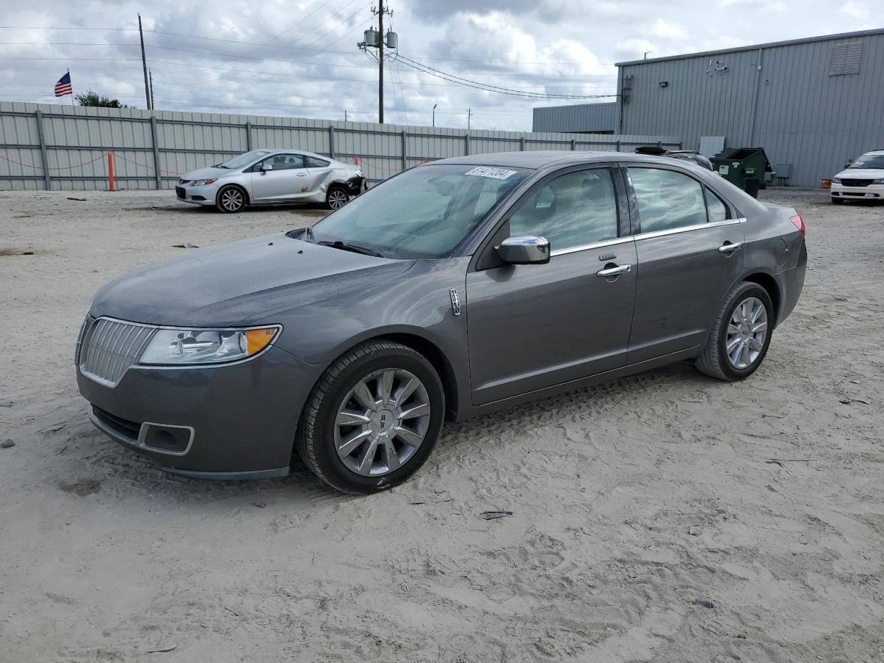 Lot #2991732039 2011 LINCOLN MKZ