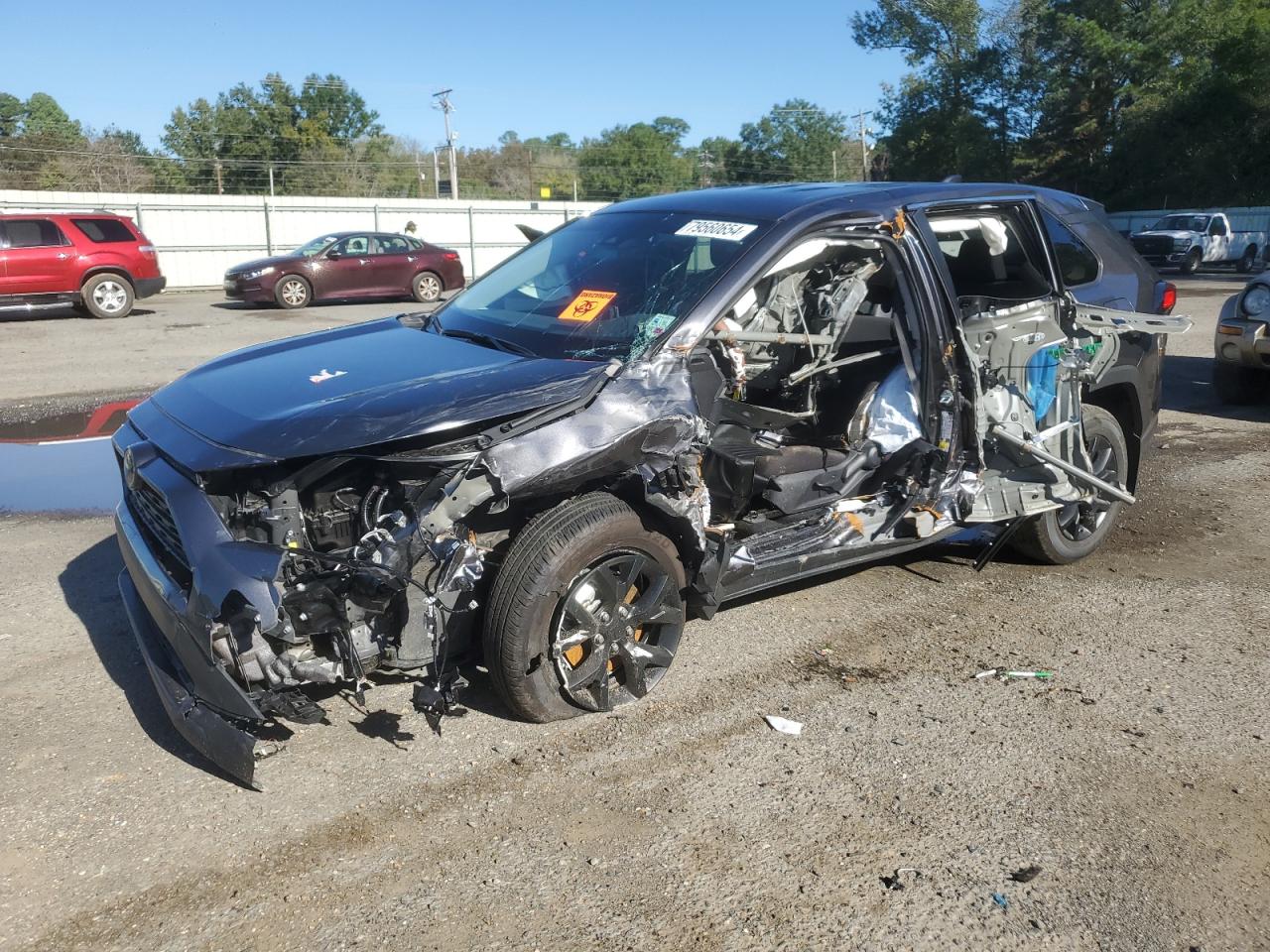  Salvage Toyota RAV4