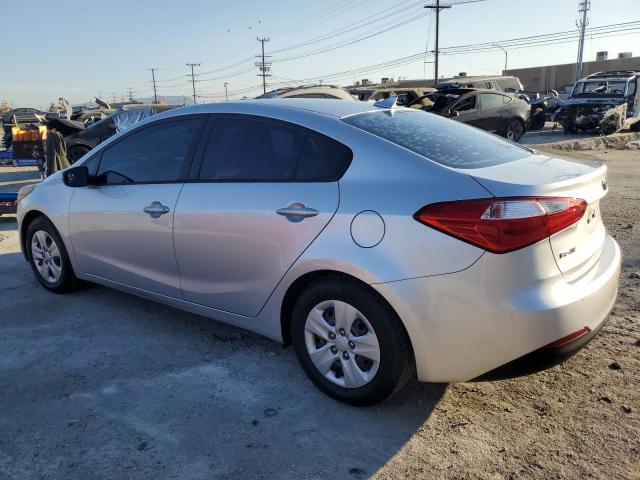 VIN KNAFK4A61F5314716 2015 KIA Forte, LX no.2