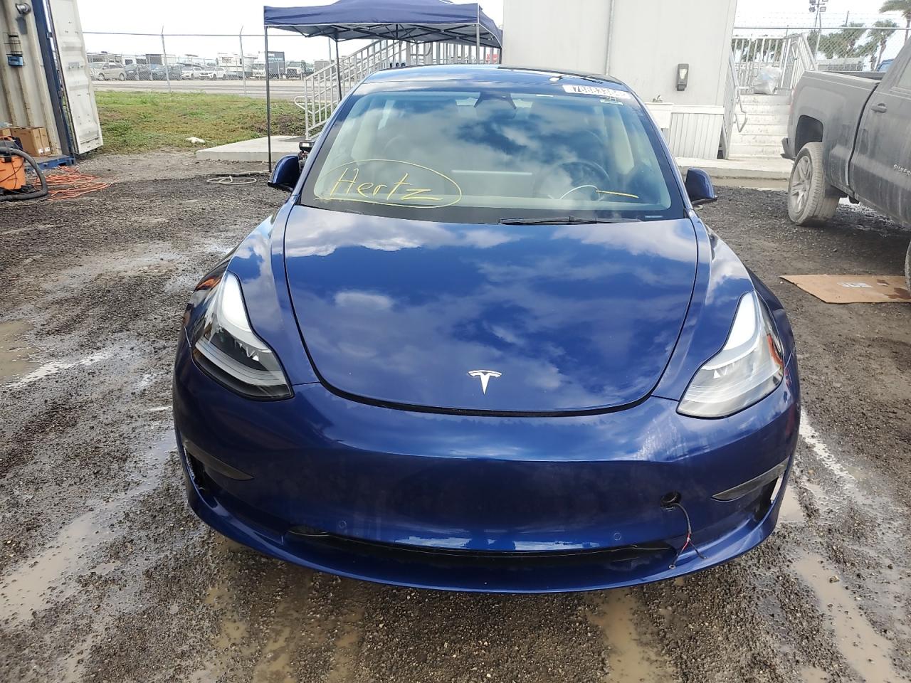 Lot #2980755392 2022 TESLA MODEL 3