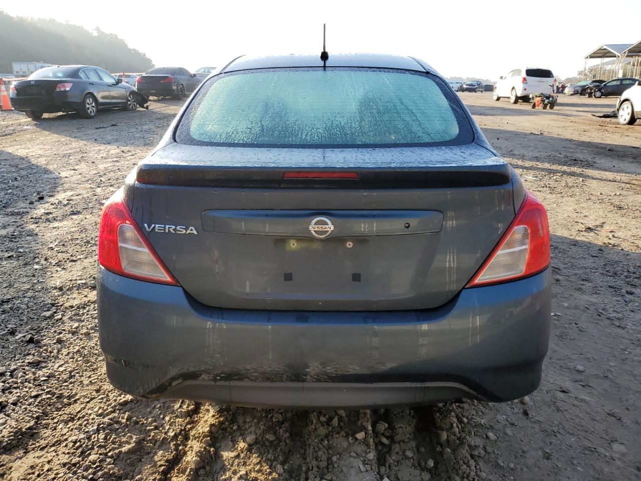 Lot #3003887565 2017 NISSAN VERSA S