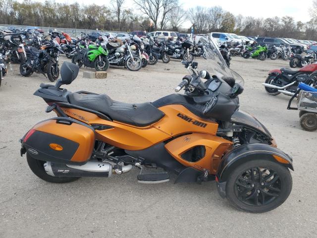 CAN-AM SPYDER ROA 2011 orange racer gas 2BXJARA13BV000071 photo #1