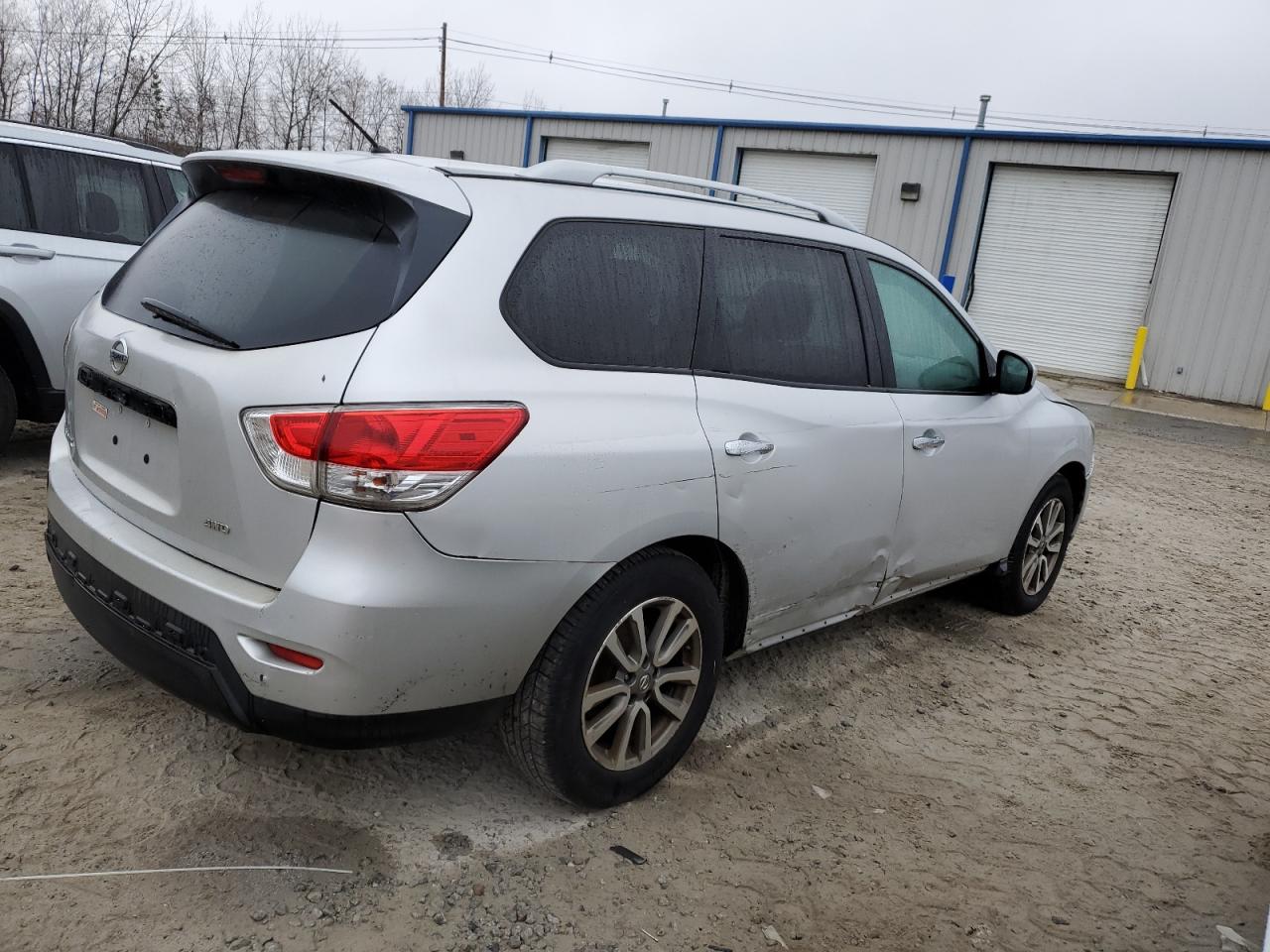 Lot #2993713174 2015 NISSAN PATHFINDER