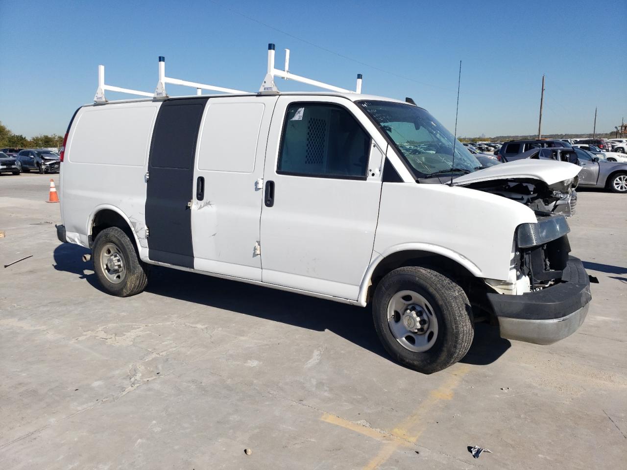 Lot #2996327362 2020 CHEVROLET EXPRESS G2