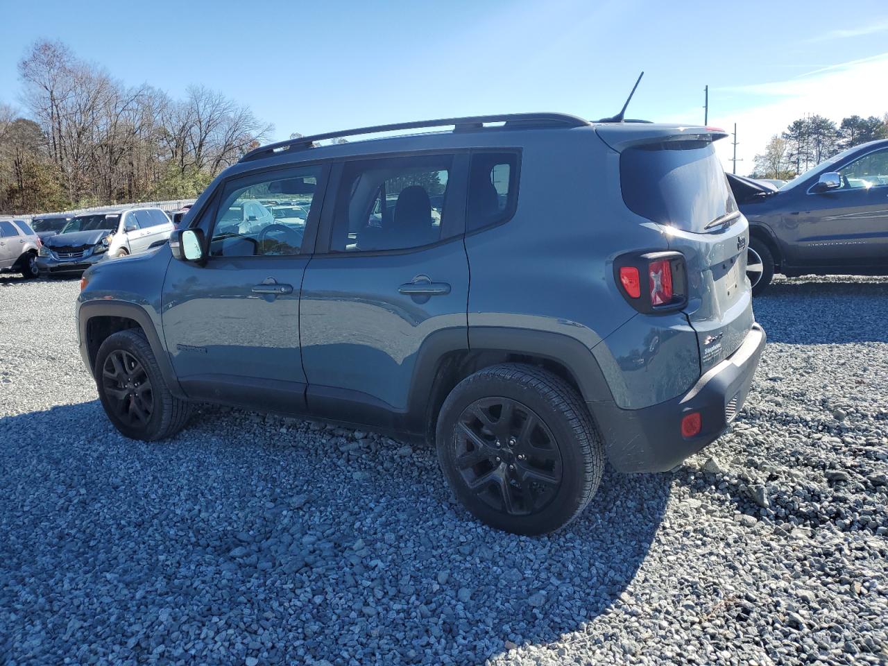 Lot #3030749122 2017 JEEP RENEGADE L