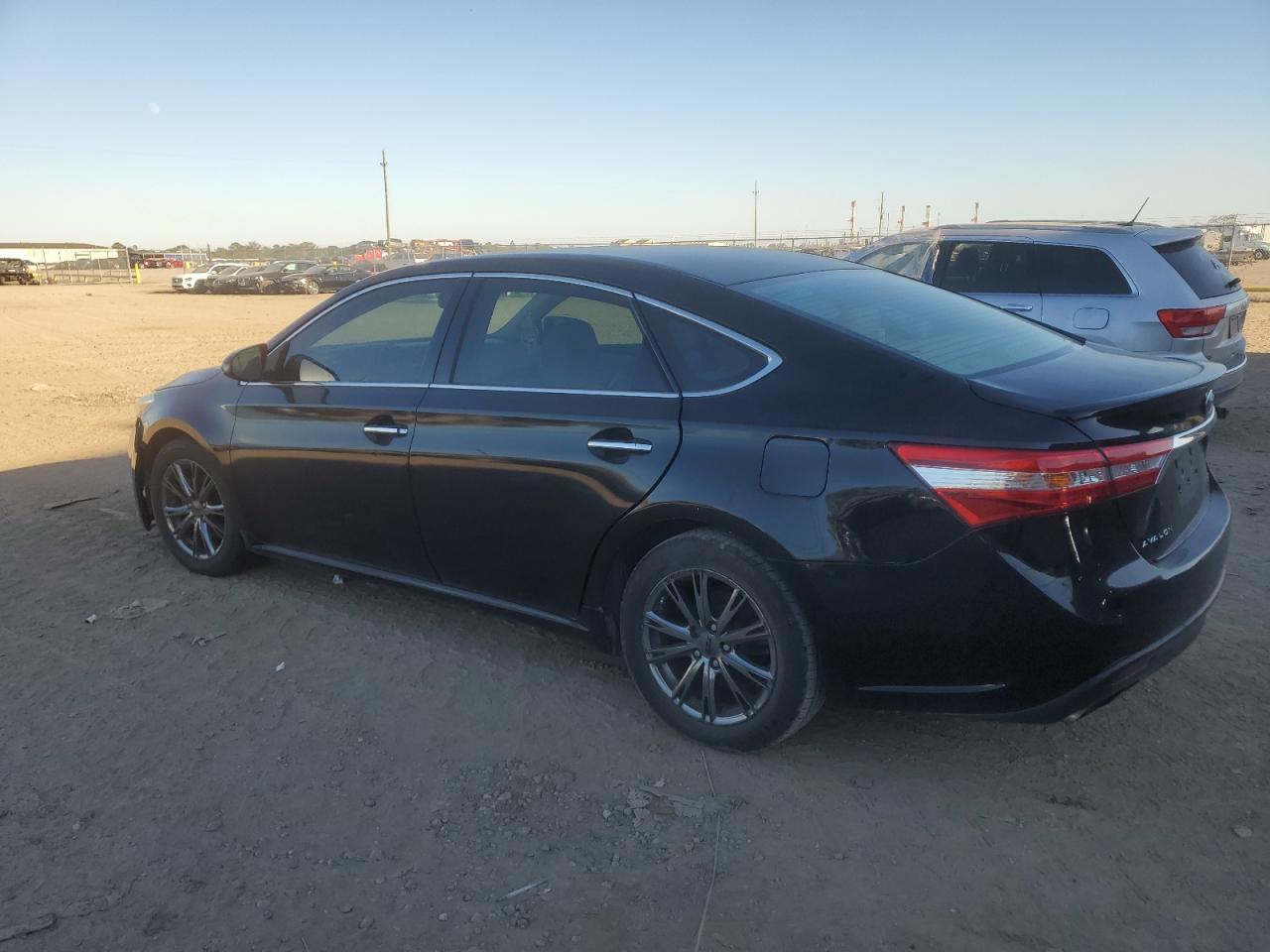 Lot #2991539137 2014 TOYOTA AVALON BAS