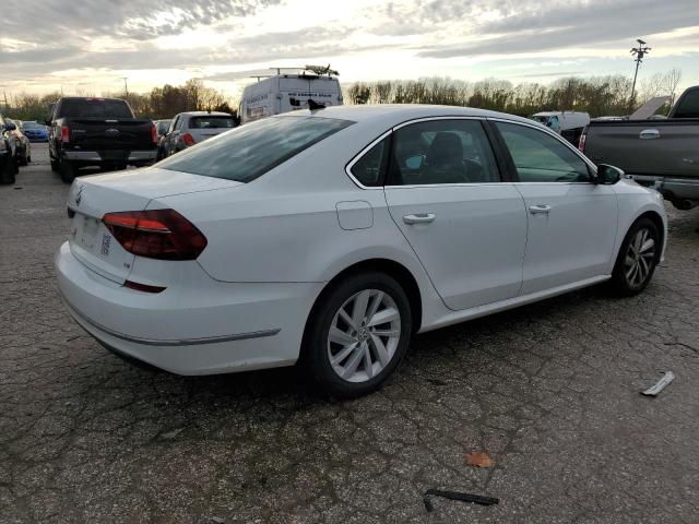 2018 VOLKSWAGEN PASSAT SE - 1VWBA7A33JC015595