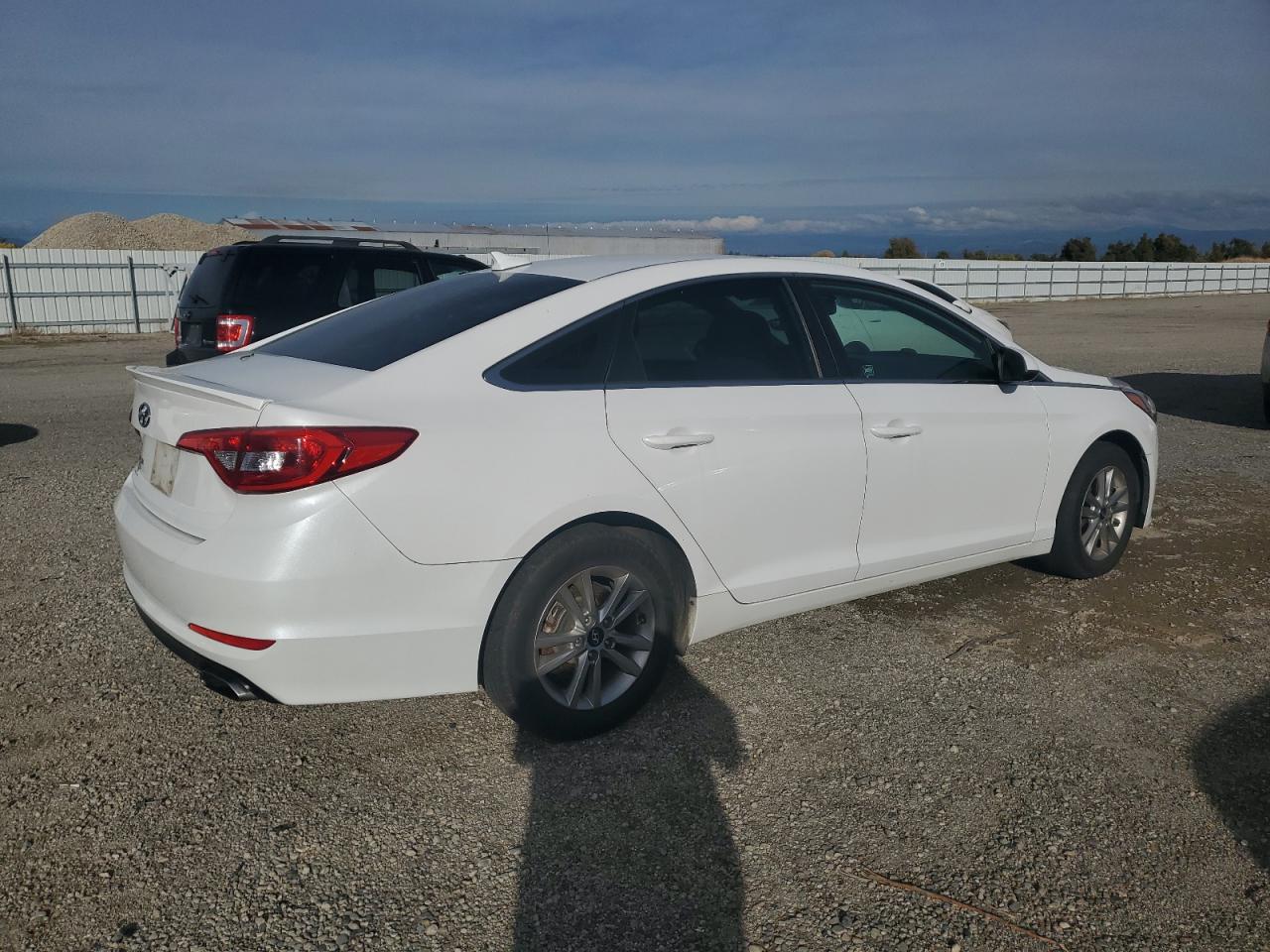 Lot #3026094164 2017 HYUNDAI SONATA SE