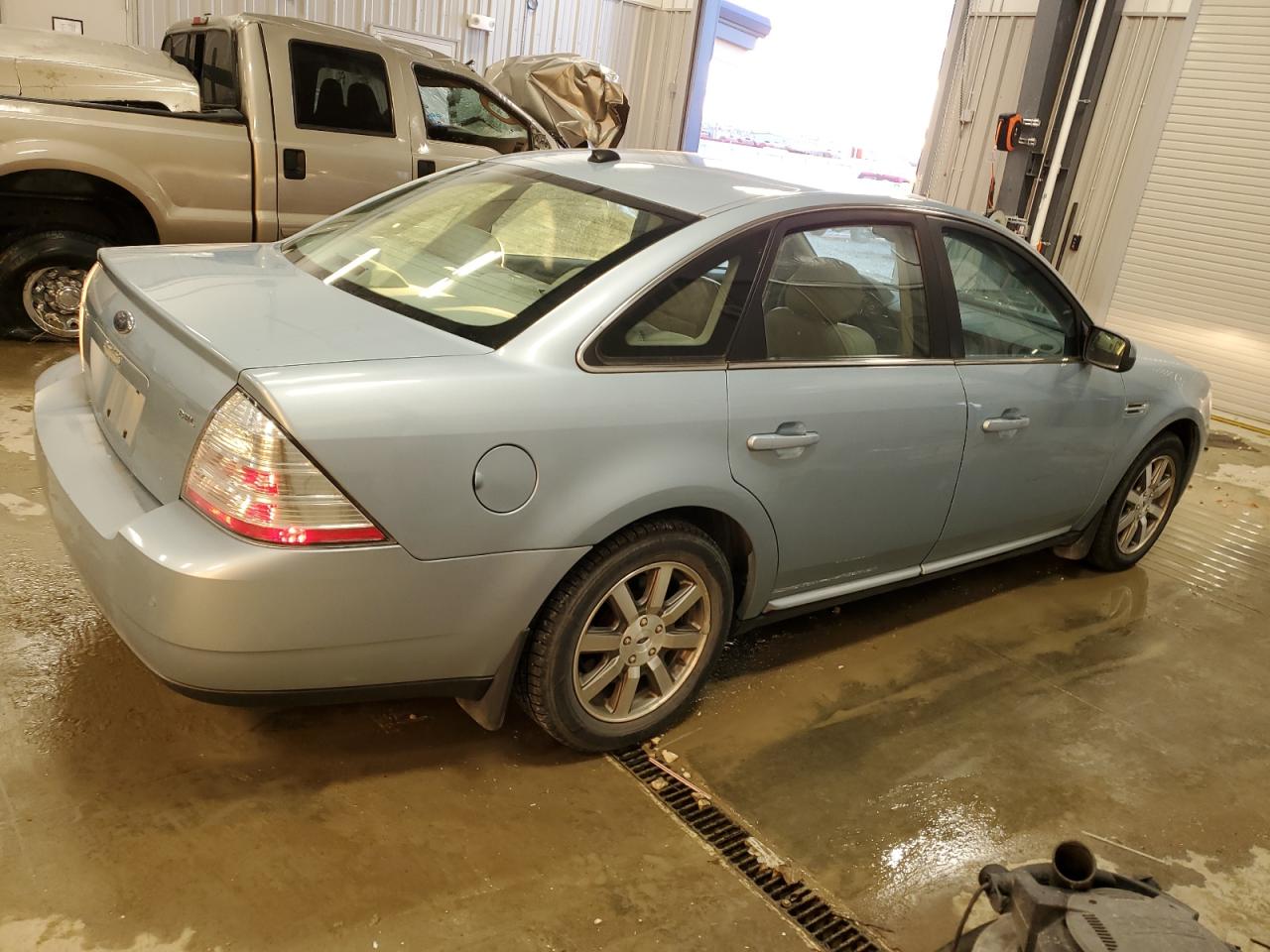 Lot #3021141202 2008 FORD TAURUS SEL