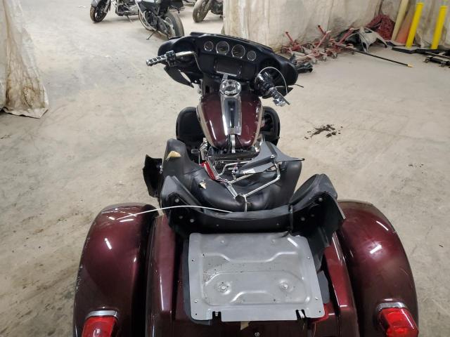 2018 HARLEY-DAVIDSON FLHTCUTG T 1HD1MAD15JB851233