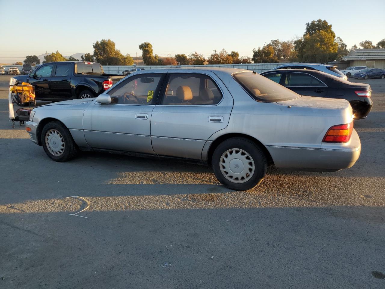 Lot #3028326797 1991 LEXUS LS 400