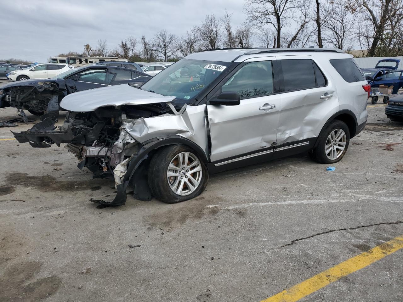 FORD EXPLORER XLT