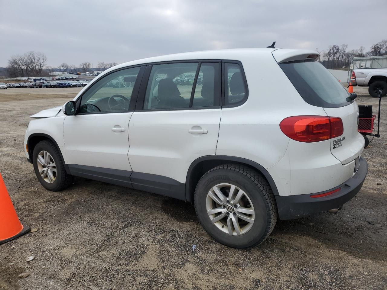 Lot #2989292645 2014 VOLKSWAGEN TIGUAN S