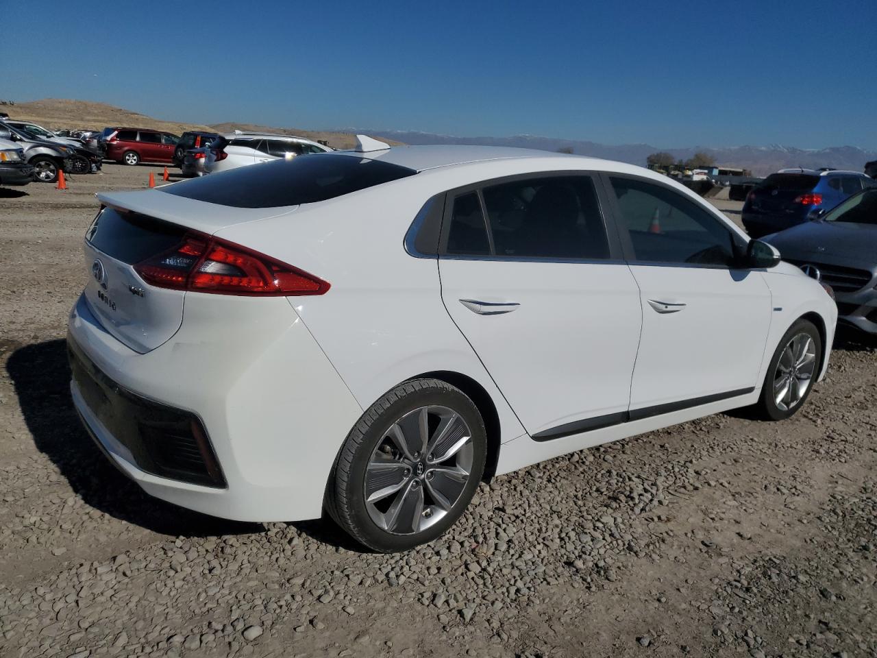 Lot #2979473713 2017 HYUNDAI IONIQ LIMI