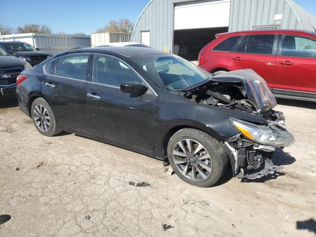 VIN 1N4AL3AP0HC271620 2017 NISSAN ALTIMA no.4