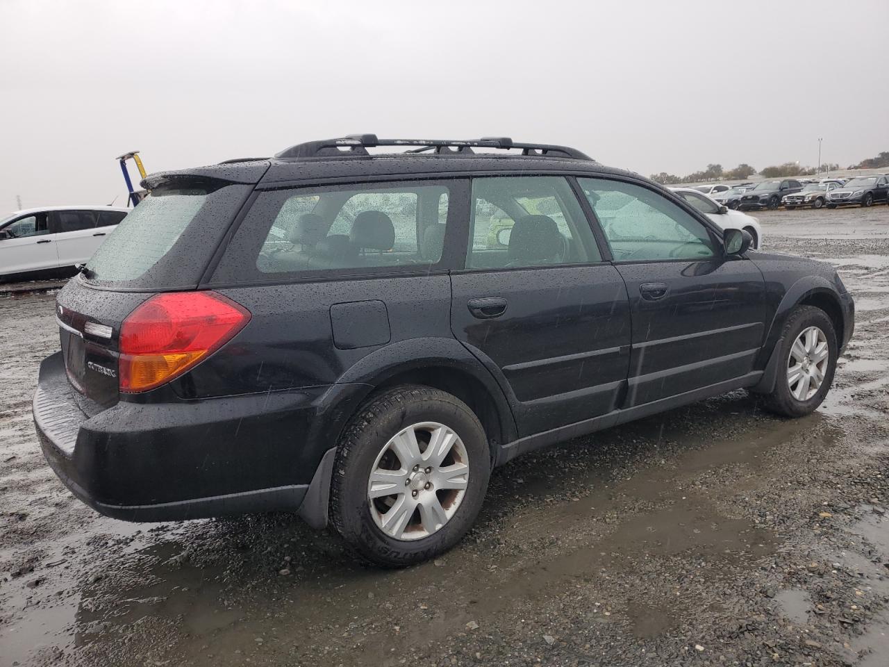 Lot #3006596386 2005 SUBARU LEGACY OUT