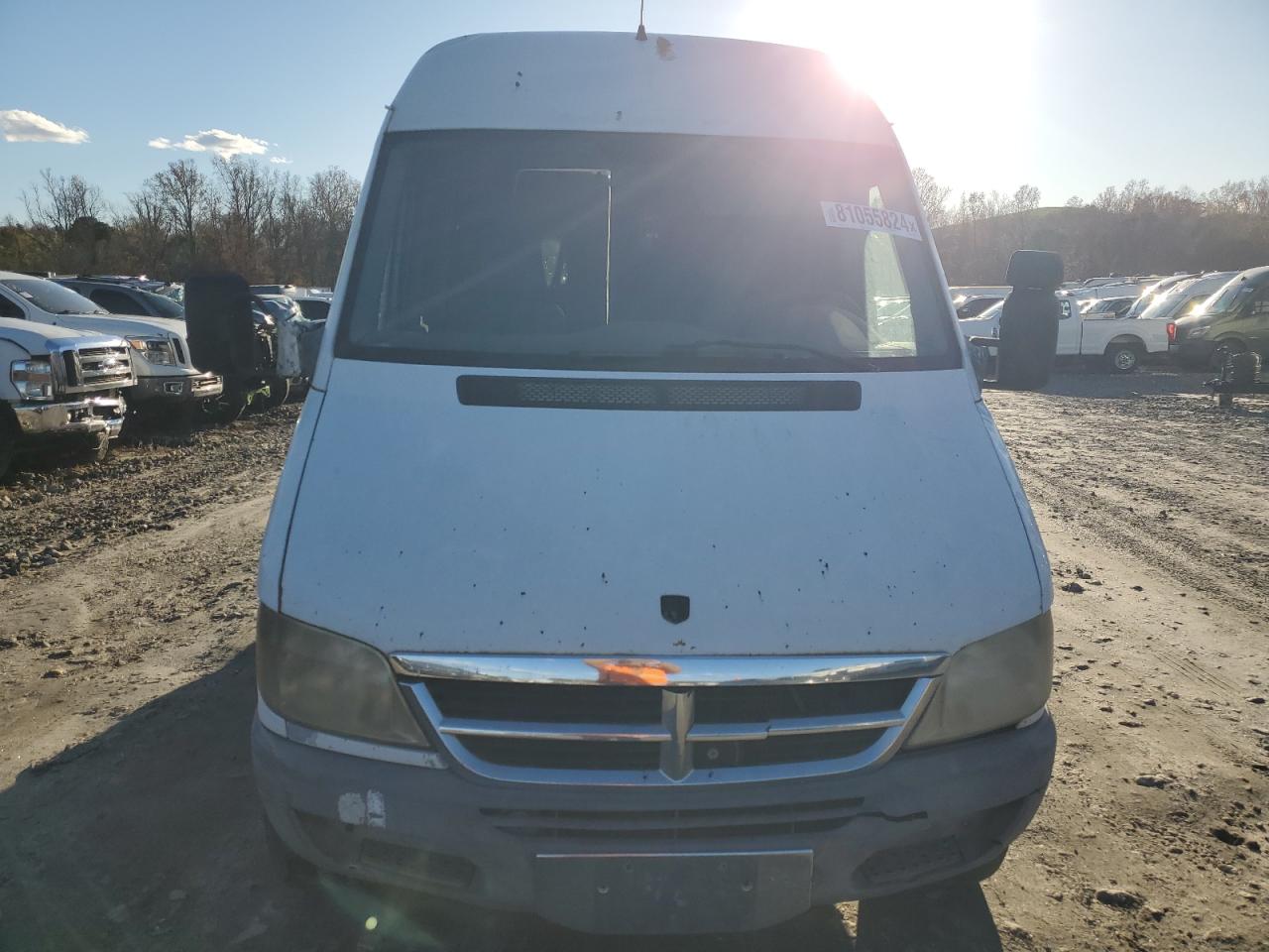 Lot #2995636619 2005 DODGE SPRINTER 2