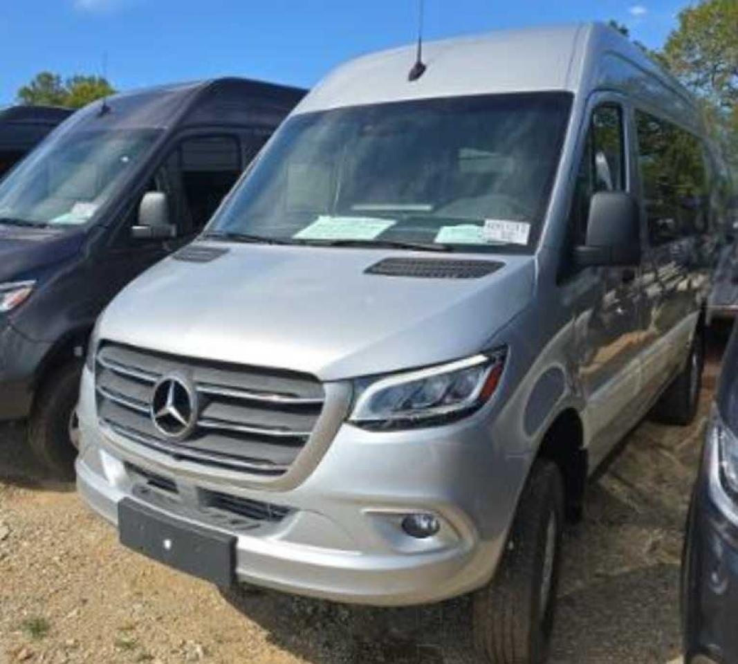 Lot #2948841095 2023 MERCEDES-BENZ SPRINTER 2