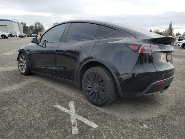 VIN 7SAYGDED9PF978075 2023 TESLA MODEL Y no.2