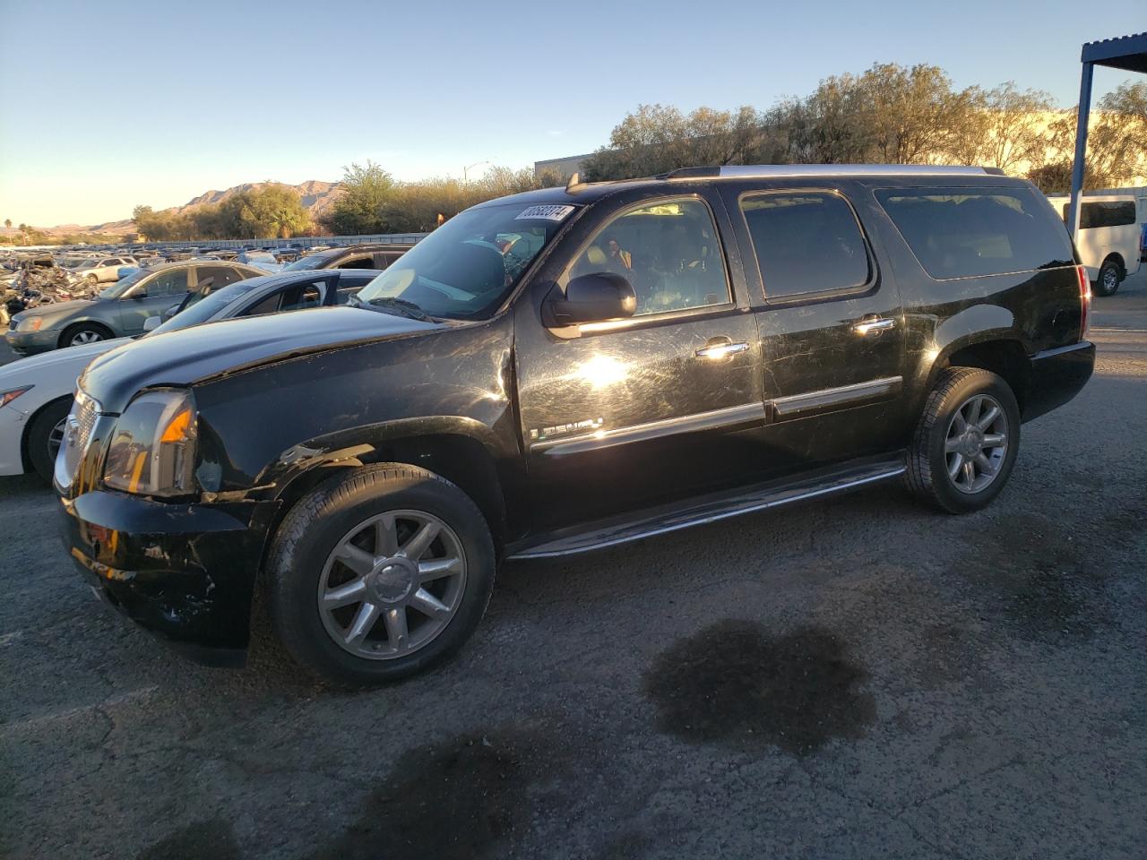  Salvage GMC Yukon