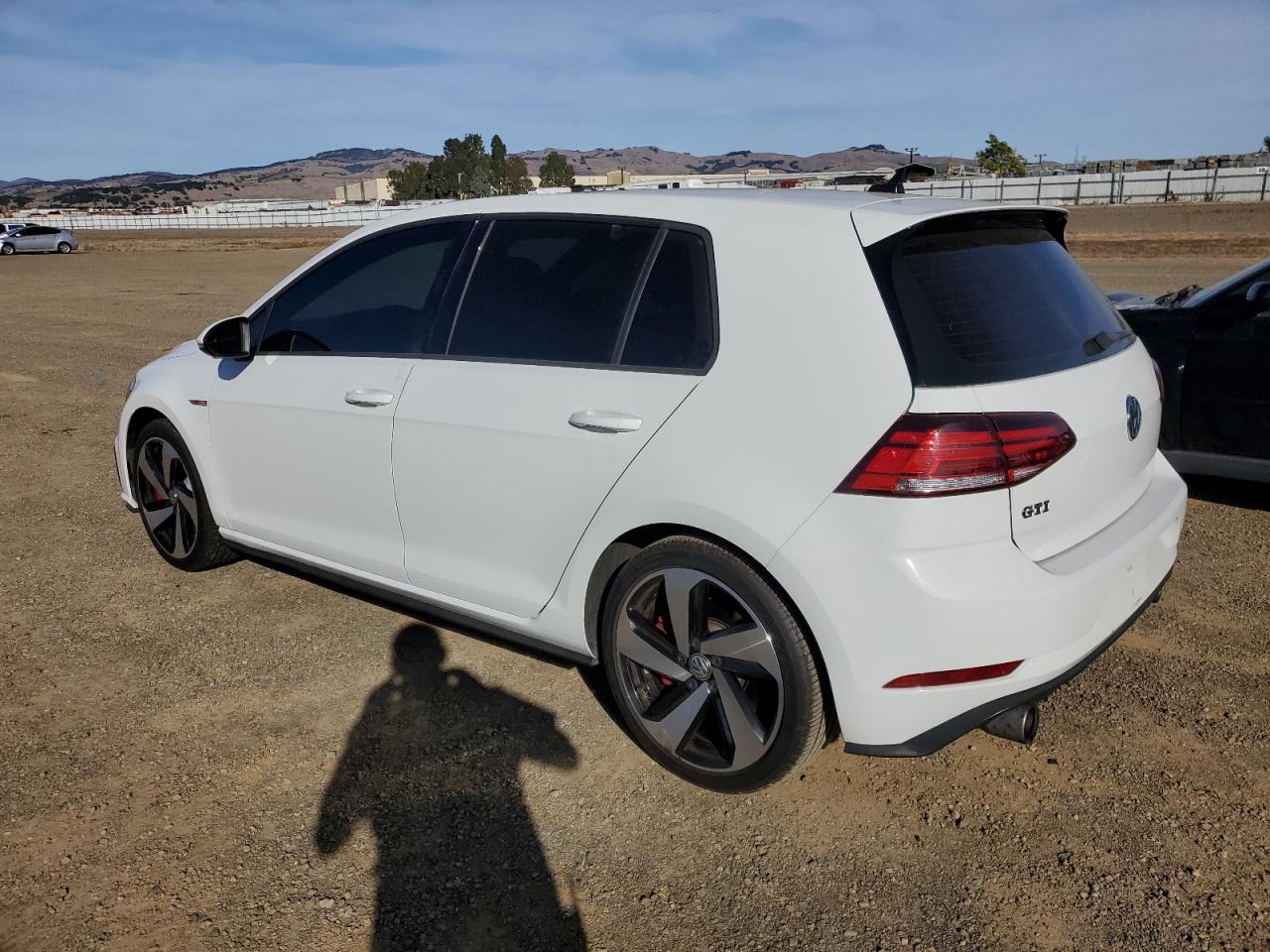 Lot #2975633472 2018 VOLKSWAGEN GTI S