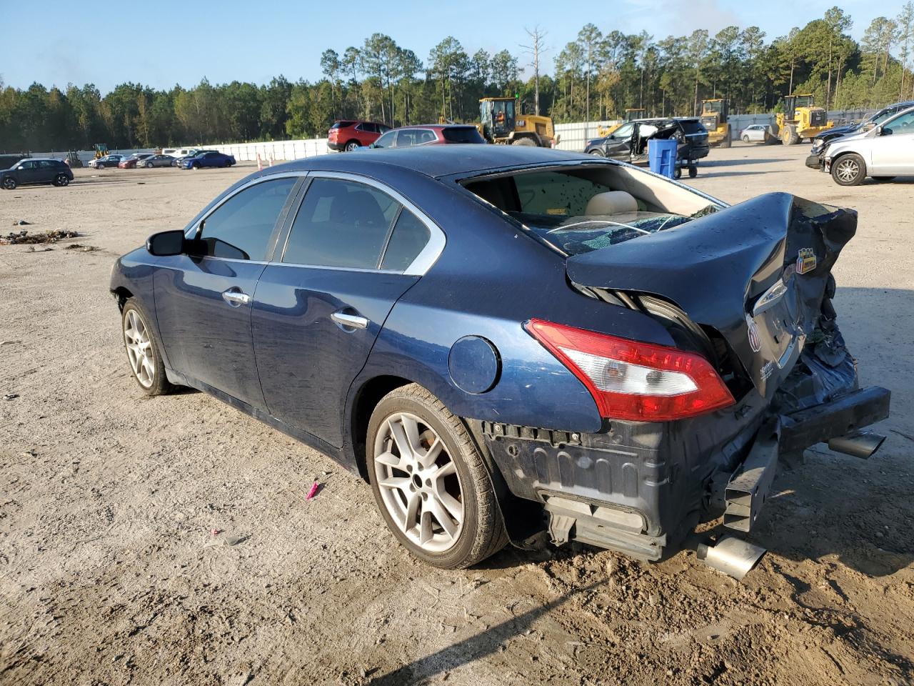 Lot #2991526870 2010 NISSAN MAXIMA S