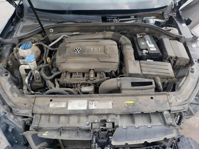 2017 VOLKSWAGEN PASSAT R-L - 1VWDT7A31HC038841