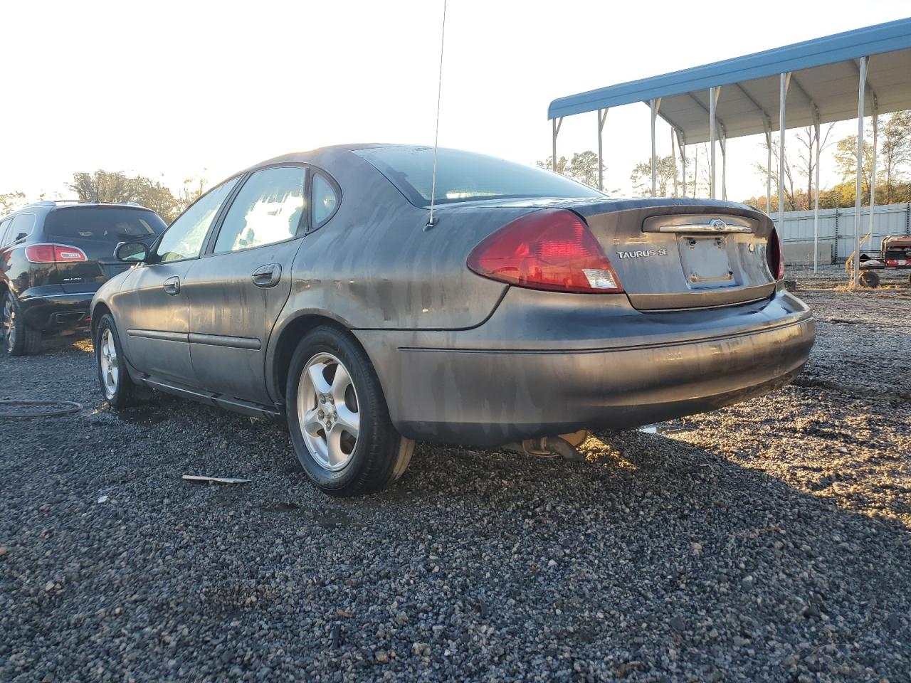 Lot #2993793162 2003 FORD TAURUS SE