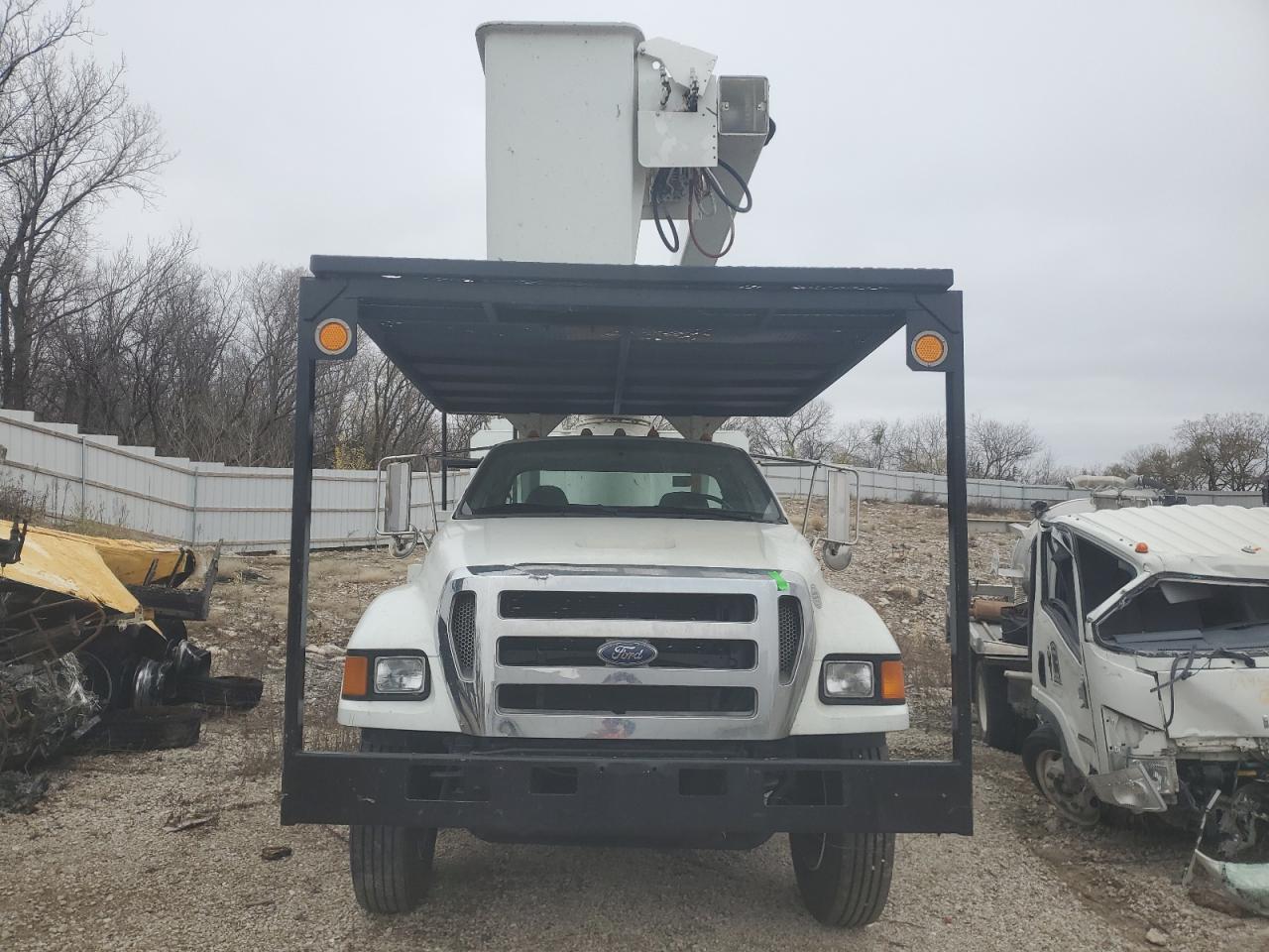 Lot #3049530625 2010 FORD F750 SUPER