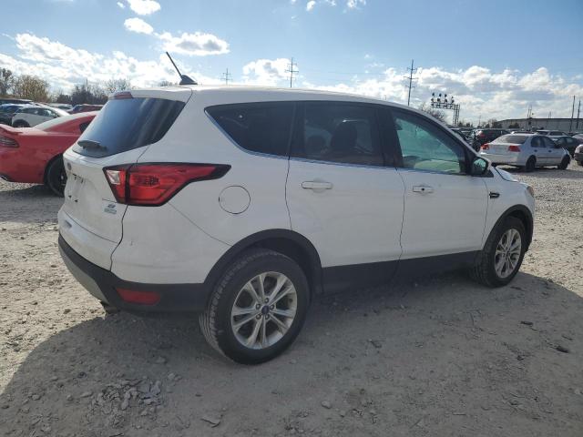 2019 FORD ESCAPE SE - 1FMCU0GD5KUA32413