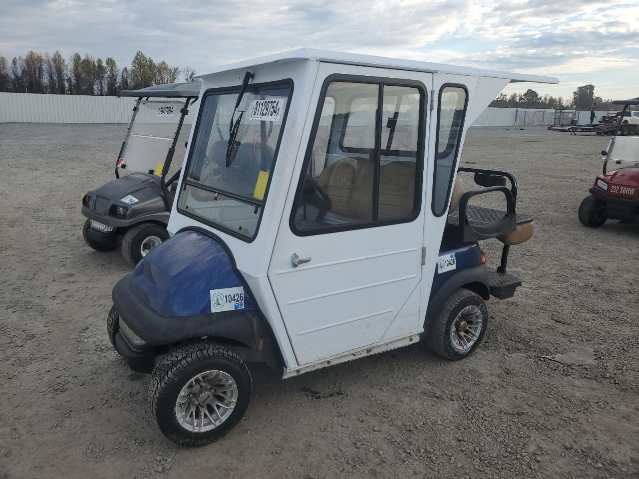 Lot #3034419725 2017 GOLF CLUB CAR