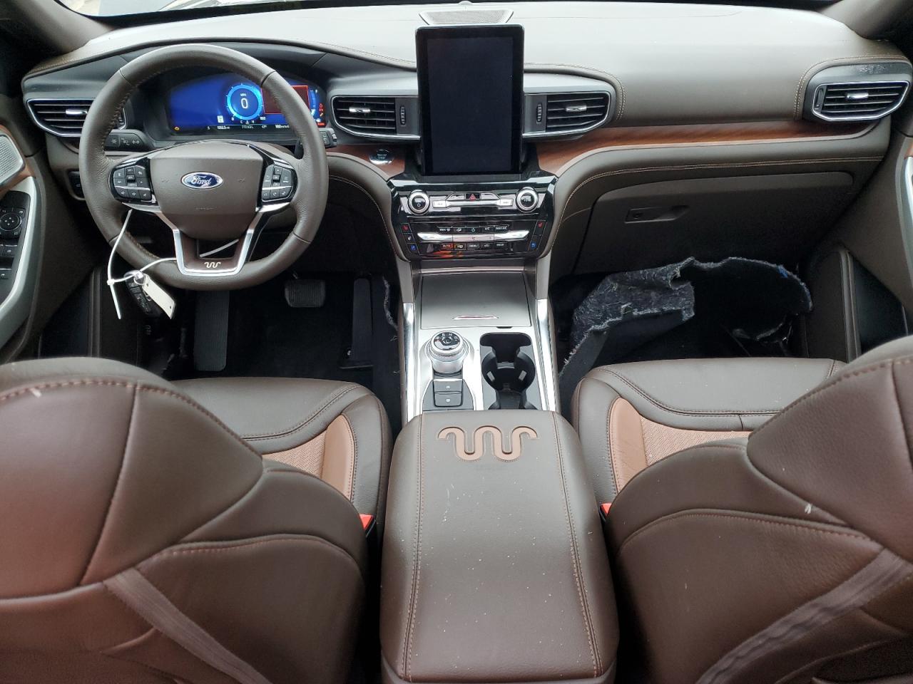 FORD EXPLORER KING RANCH