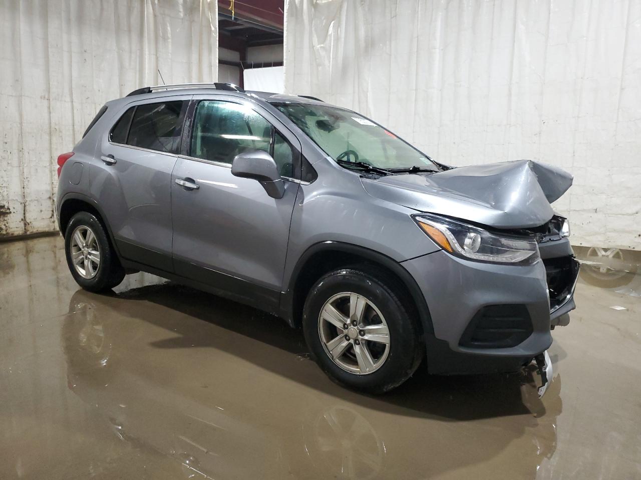 Lot #2986489312 2020 CHEVROLET TRAX 1LT