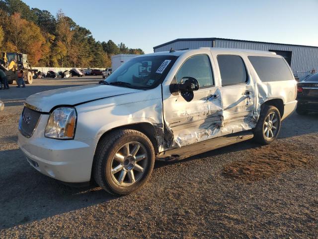 2011 GMC YUKON XL D #3037216489