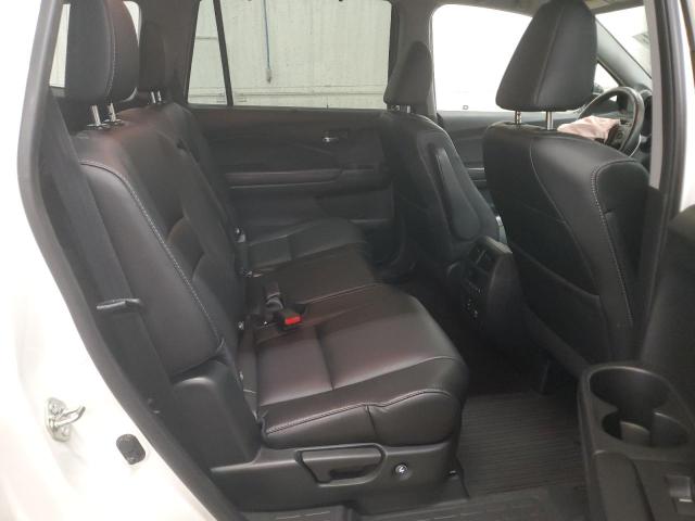 2017 HONDA PILOT TOUR - 5FNYF6H96HB044332