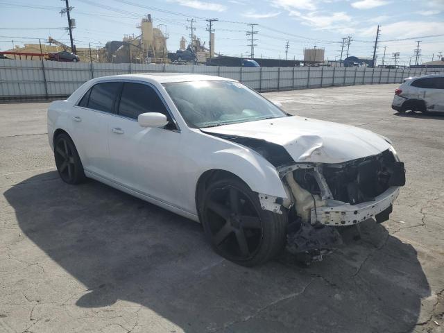 VIN 2C3CCAAG0EH361404 2014 CHRYSLER 300 no.4