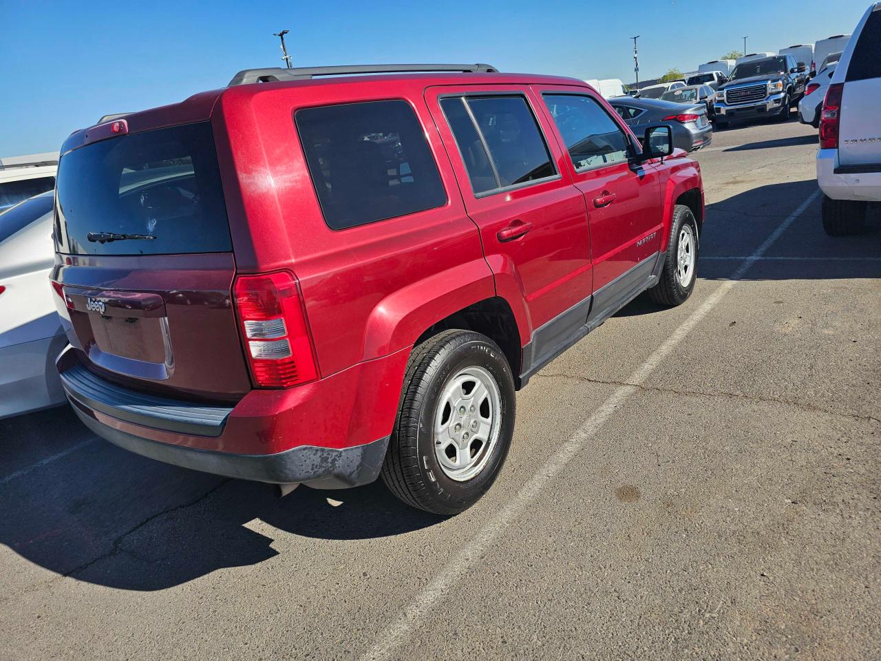 Lot #2976554618 2014 JEEP PATRIOT SP