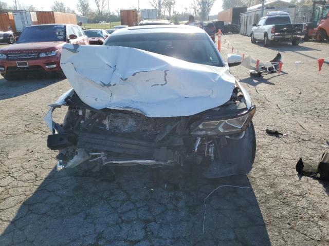 2016 VOLKSWAGEN PASSAT SE - 1VWBT7A32GC010956